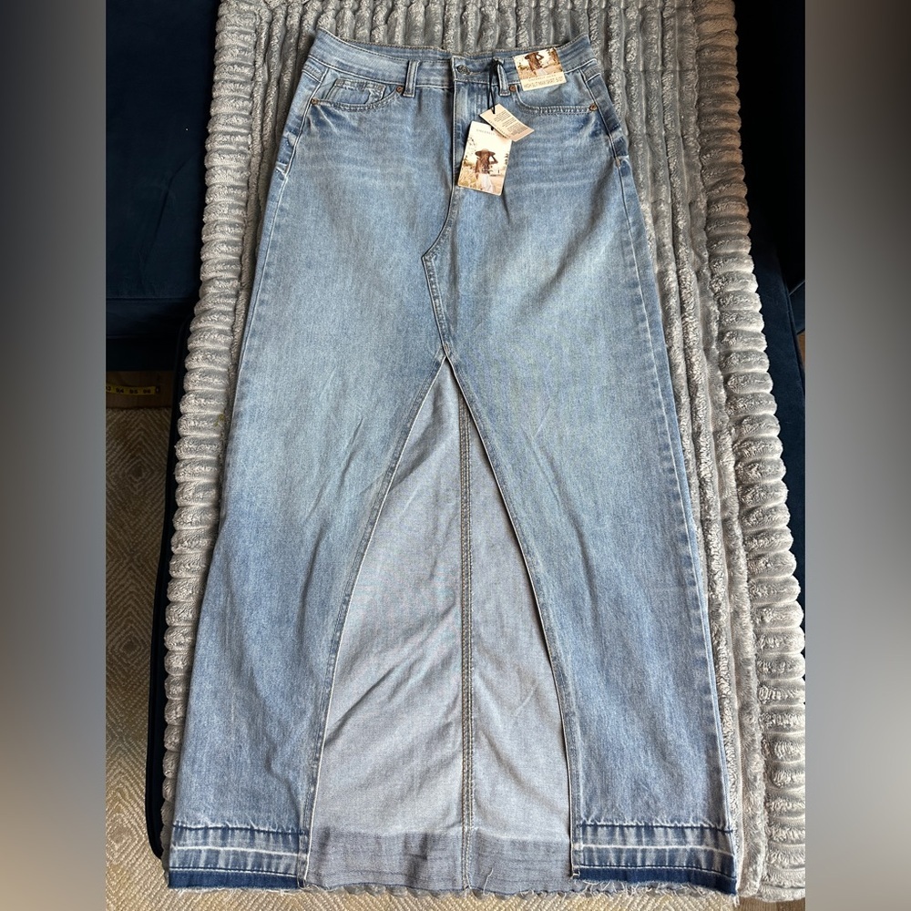 Sincerely Jules New With Tags Boho high front slit Long Maxi Raw Hem Skirt